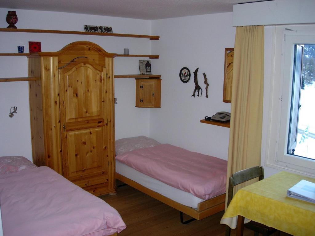 Residenza Lagrev Sils Maria Pokoj fotografie